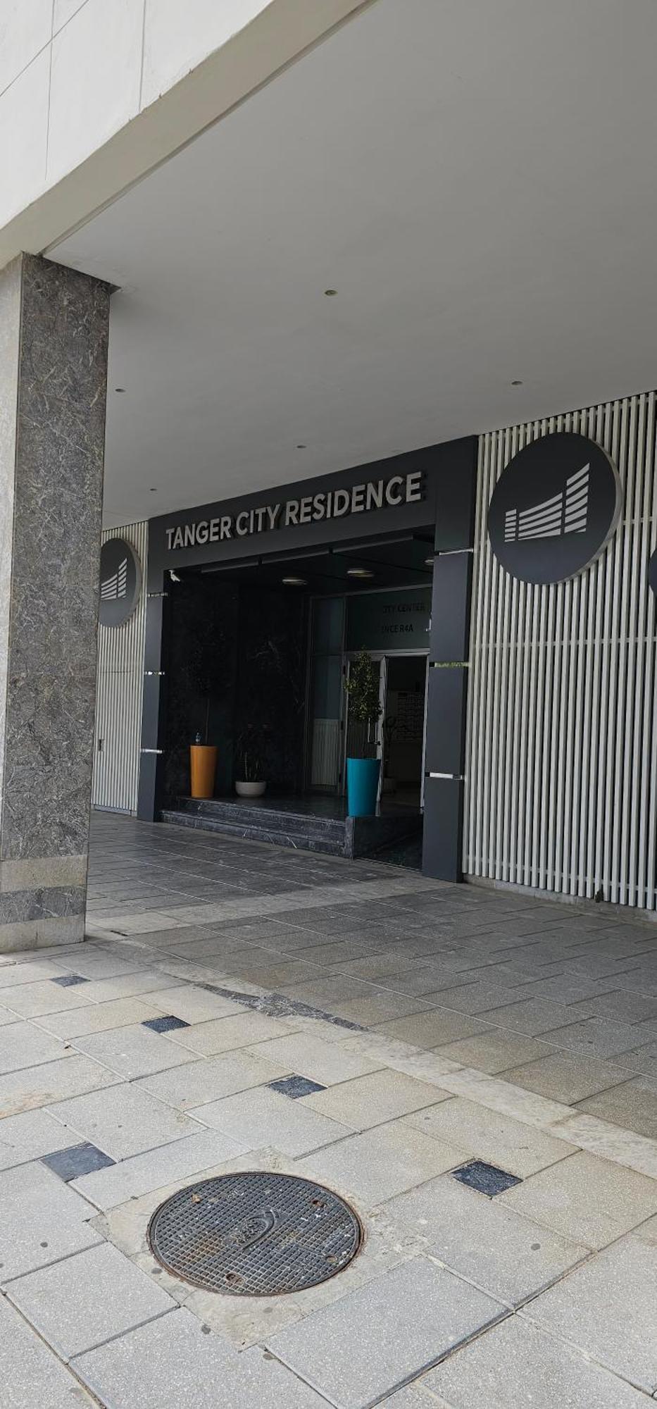 Luxury Apartment Near Tgv Station And The Beach Танжер Екстериор снимка